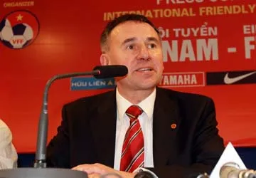 Trưởng đoàn CLB E.Frankfurt, Thomas Prockl: “Đức không có biệt danh Xe tăng” ảnh 1 Trưởng đoàn CLB E.Frankfurt, Thomas Prockl: “Đức không có biệt danh Xe tăng” ảnh 1