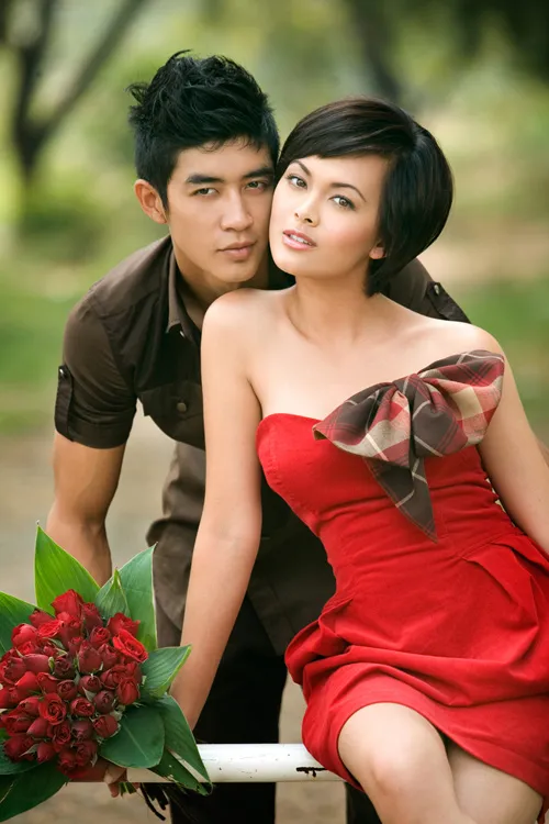 "Chuyện tình lãng mạn" của Alex Trần ảnh 1