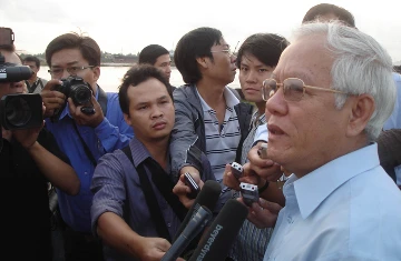 Tường thuật trực tiếp vụ lai dắt đốt hầm Thủ Thiêm từ Đồng Nai về Sài Gòn ảnh 7