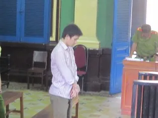 Đâm chết bạn bằng tay nghịch ảnh 1 Đâm chết bạn bằng tay nghịch ảnh 1