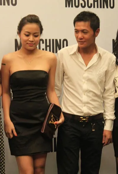 Hoàng Thùy Linh sau clip sex: Kín hơn về đời tư, hở hơn về trang phục… ảnh 9 Hoàng Thùy Linh sau clip sex: Kín hơn về đời tư, hở hơn về trang phục… ảnh 9