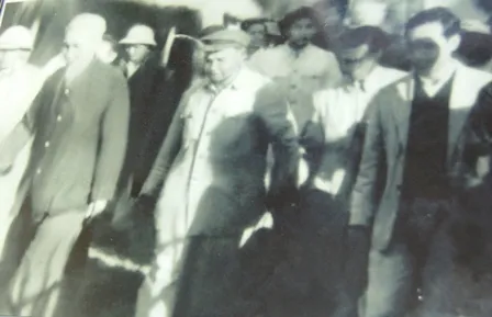 Hiến tặng 200 hiện vật về Bác Hồ ảnh 9