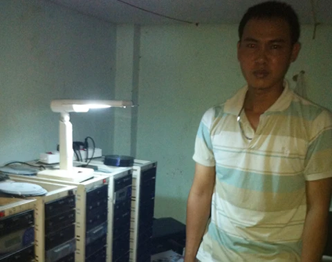 "Lò" in đĩa phim đồi trụy bị phát hiện ảnh 1