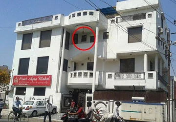 Nữ du khách Anh suýt bị hiếp dâm ở Ấn Độ ảnh 1 Nữ du khách Anh suýt bị hiếp dâm ở Ấn Độ ảnh 1