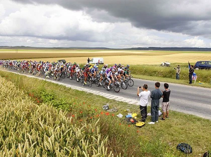 Tour de France thiệt hại theo chân Armstrong ảnh 1 Tour de France thiệt hại theo chân Armstrong ảnh 1