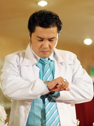 Diễn viên Lý Hùng "cưới" ca sĩ Thu Thủy ảnh 1