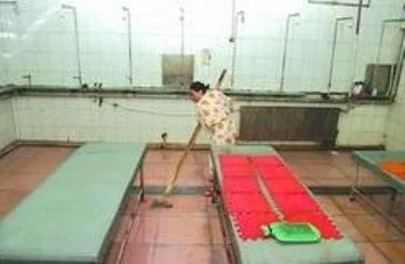 Những nhà vô địch Trung Quốc: Từ đỉnh cao về đáy xã hội