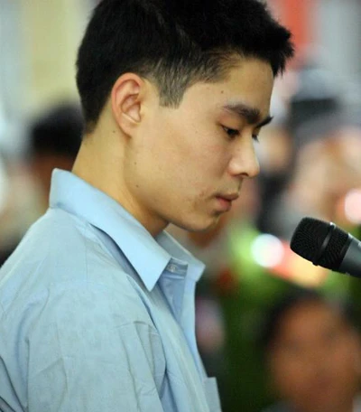 Trực tiếp vụ xử sát thủ Lê Văn Luyện: Luyện còn giấu túi tiền vàng có thể "ăn cả đời"? ảnh 5 Trực tiếp vụ xử sát thủ Lê Văn Luyện: Luyện còn giấu túi tiền vàng có thể "ăn cả đời"? ảnh 5