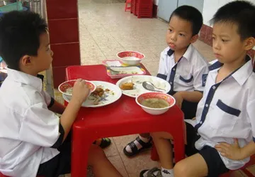 Nản với “con vua” ở trường học ảnh 1 Nản với “con vua” ở trường học ảnh 1