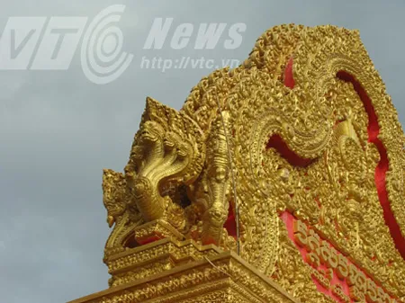 Bí ẩn ít biết về rắn thần 9 đầu khổng lồ ở chùa Khmer ảnh 7