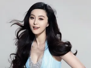 Phạm Băng Băng mạnh tay bao trọn cả chuyến bay ảnh 1