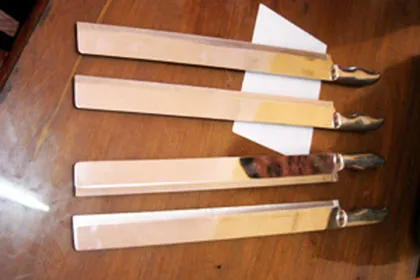 Vụ mang dao tỉa hoa bị phạt: Cách phạt bất thường! ảnh 1 Vụ mang dao tỉa hoa bị phạt: Cách phạt bất thường! ảnh 1