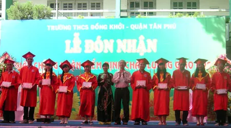 Trường THCS Đồng Khởi đạt chuẩn Kiểm định GD ảnh 8 Trường THCS Đồng Khởi đạt chuẩn Kiểm định GD ảnh 8