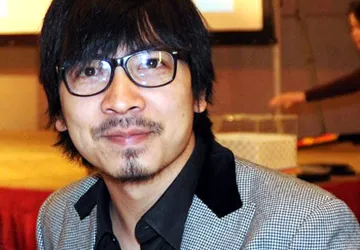 “GS Cù Trọng Xoay” làm MC Lễ trao giải Cống hiến 2011 ảnh 1 “GS Cù Trọng Xoay” làm MC Lễ trao giải Cống hiến 2011 ảnh 1