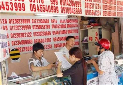 Dân buôn SIM đẹp tháo chạy trước giờ G ảnh 1