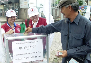 Chớ bỡn cợt trên nỗi đau của đồng bào ảnh 1 Chớ bỡn cợt trên nỗi đau của đồng bào ảnh 1