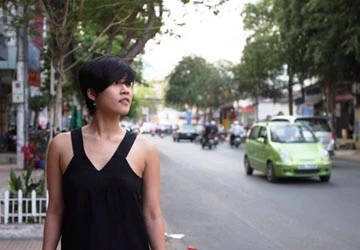 Phạm Quỳnh Anh và “màu châu báu” ảnh 1