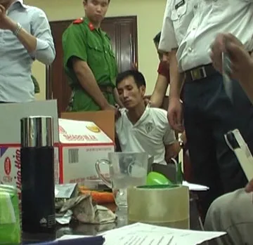 Phá đường dây mua bán hơn 1.000 bánh heroin ảnh 1