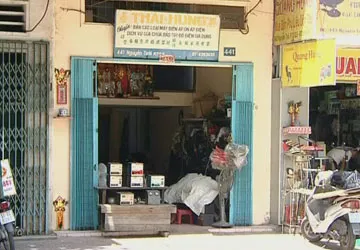 Phía sau người anh hùng - Bài 3: Giải cứu Tổng Bí thư Nguyễn Văn Linh ảnh 2 Phía sau người anh hùng - Bài 3: Giải cứu Tổng Bí thư Nguyễn Văn Linh ảnh 2