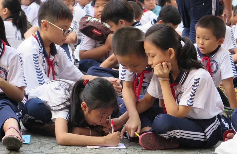 Học sinh được nghỉ học để thỏa thích vui chơi ảnh 2 Học sinh được nghỉ học để thỏa thích vui chơi ảnh 2