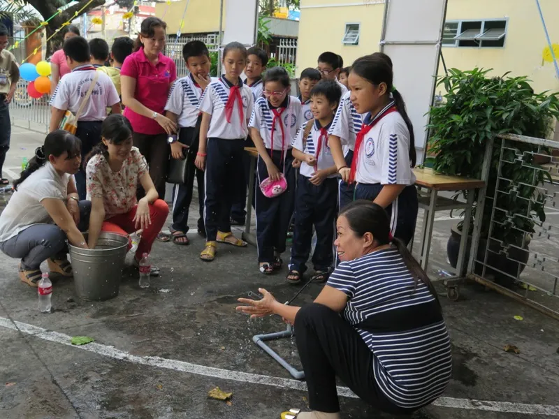 Học sinh được nghỉ học để thỏa thích vui chơi ảnh 12 Học sinh được nghỉ học để thỏa thích vui chơi ảnh 12