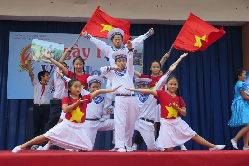 Học sinh được nghỉ học để thỏa thích vui chơi ảnh 8 Học sinh được nghỉ học để thỏa thích vui chơi ảnh 8