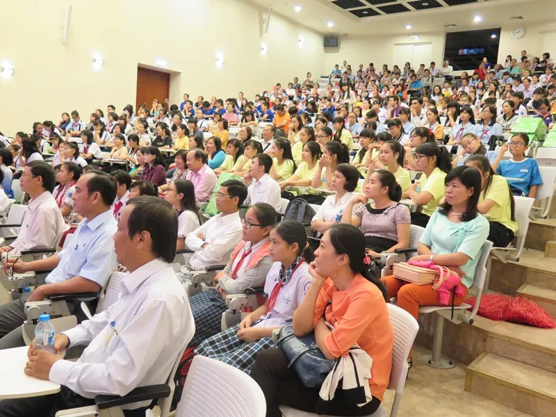 Sôi động chung kết 'Lớn lên cùng sách' ảnh 1