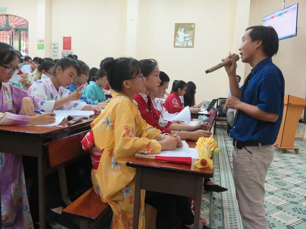 Độc đáo giờ học tái hiện về đất nước Nhật Bản ảnh 4 Độc đáo giờ học tái hiện về đất nước Nhật Bản ảnh 4