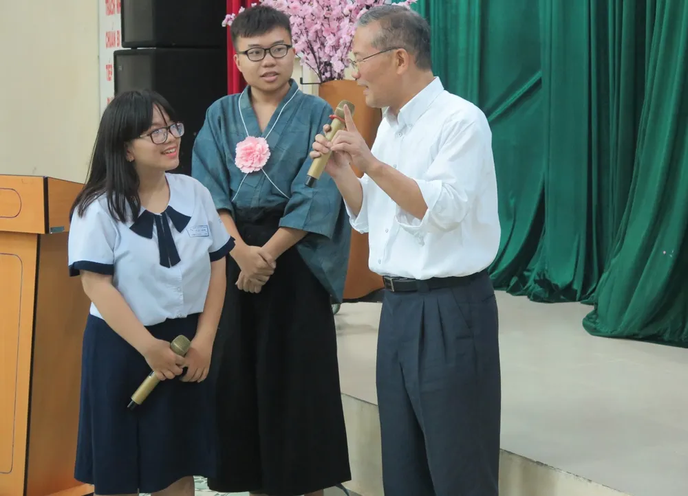 Độc đáo giờ học tái hiện về đất nước Nhật Bản ảnh 9 Độc đáo giờ học tái hiện về đất nước Nhật Bản ảnh 9