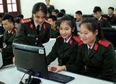 Nữ sinh có bấm lỗ tai được xét tuyển vào Học viện an ninh