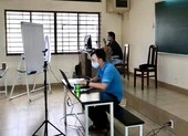 Trường nghề dạy học trực tuyến, kiểm tra, thi cử ra sao? ảnh 2 Trường ĐH chi hàng chục tỉ đồng giúp SV tăng tốc học online
