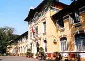 ĐH Tôn Đức Thắng cho sinh viên tạm dừng học 5 ngày vì COVID-19 ảnh 1 TP.HCM: Thêm 48 HS, GV nghỉ học do có F1 của BN 1347