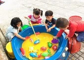 Trẻ mầm non, học sinh lớp 1 đến 6 ở TP.HCM sẽ đi học từ ngày 7-2 ảnh 1 Gần 100 cơ sở mầm non tại TP.HCM phải giải thể do dịch COVID-19