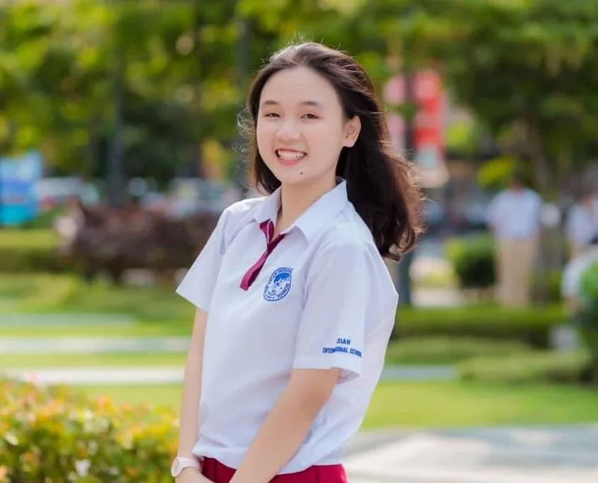 Trần Đoàn Minh Thùy với thành tích ấn tượng điểm trung bình Khoa học tự nhiên là 9,04. Ảnh: NVCC Trần Đoàn Minh Thùy với thành tích ấn tượng điểm trung bình Khoa học tự nhiên là 9,04. Ảnh: NVCC