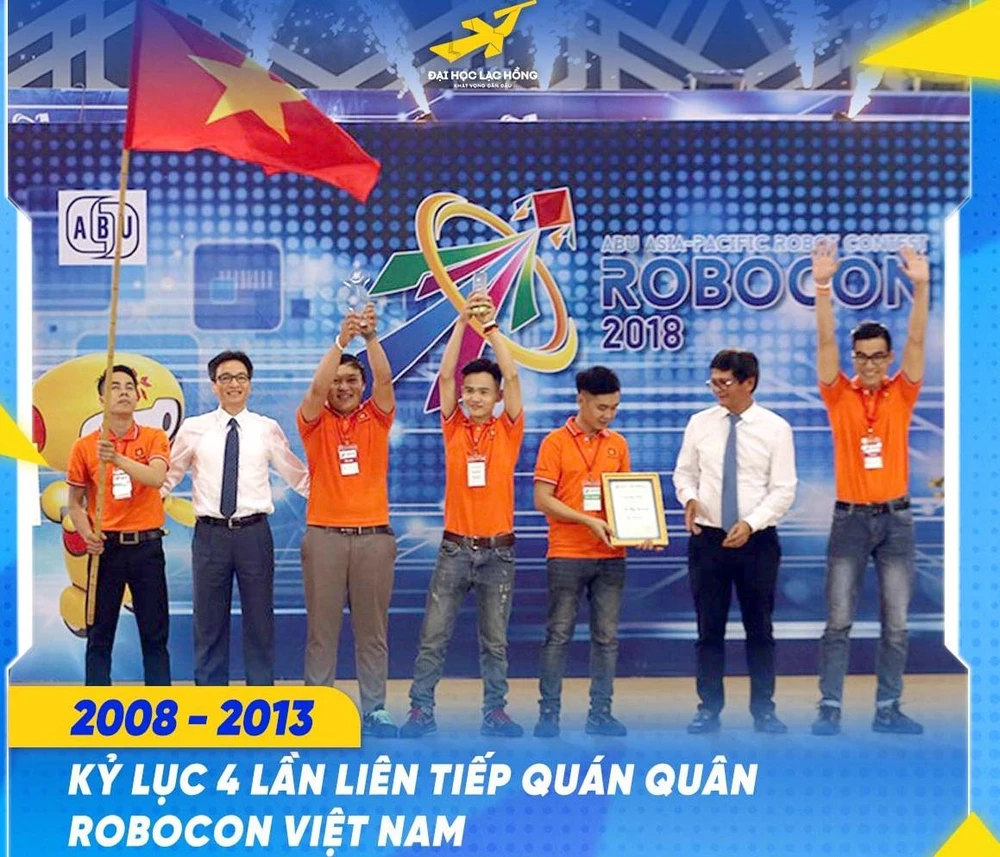 Trường Đại học Lạc Hồng bội thu ‘chiến tích’ robocon tròn 25 tuổi.