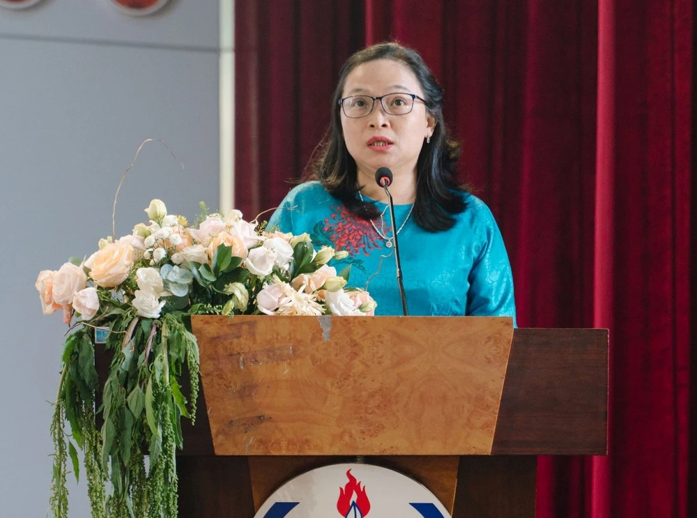Tiến sĩ Trương Thị Hiền được bầu làm Chủ tịch Hội đồng trường của Trường ĐH Sư phạm kỹ thuật TP.HCM nhiệm kỳ 2020-2025. Trường ĐH Sư phạm kỹ thuật TP.HCM