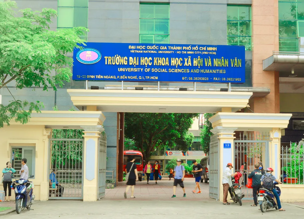 Trường ĐH KHXH&NV là một trong 3 trường ĐH tại TP.HCM có những thiếu sót trong mở ngành đào tạo ở thời điểm thanh tra. Ảnh: TLNT vi phạm đào tạo mở ngành đại học