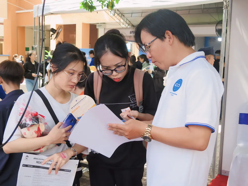 ngay-hoi-viec-lam (2).jpg