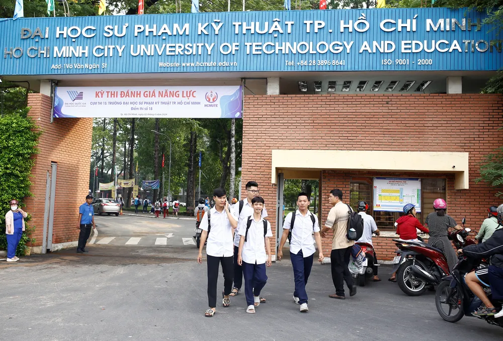 thi-danh-gia-nang-luc-dot-2-tphcm (1).JPG