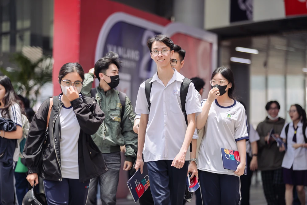 Thí sinh dự thi đánh giá năng lực năm 2024 tại TP.HCM. Ảnh: VL Xét tuyển điểm thi đánh giá năng lực năm 2024