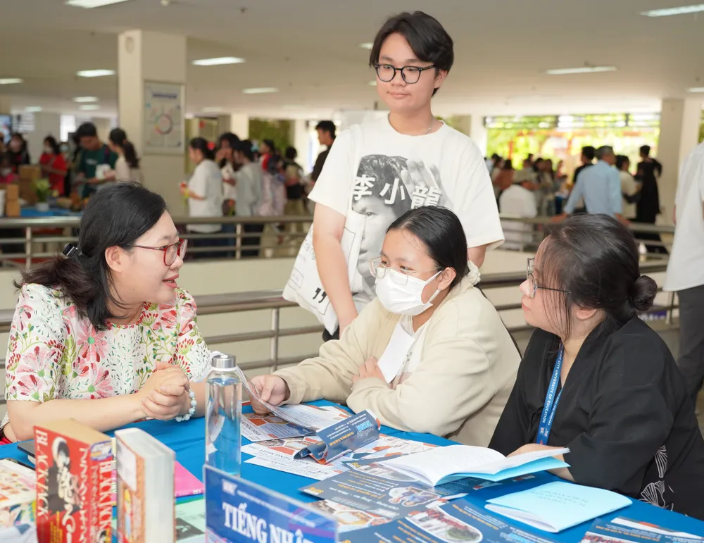 Điểm chuẩn tăng các ngành sư phạm