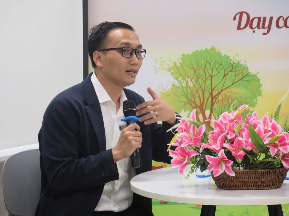 phu-huynh-khoc-bui-gia-hieu (2).jpg