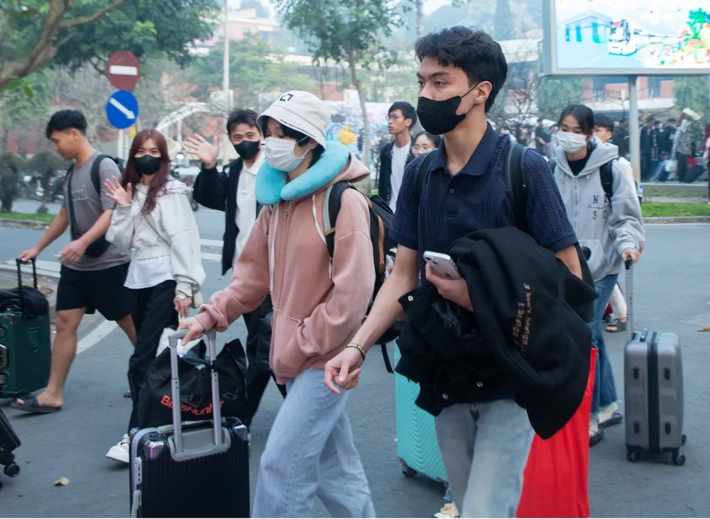 ve-que-don-tet-nguyen-dan-2025 (7).jpg