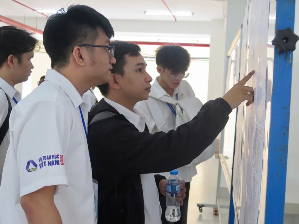 opympic-toan-hoc-2025 (1).jpg