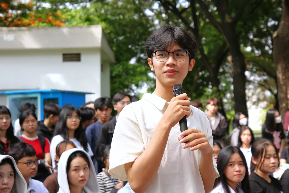 cuoc-thi-ve-tintech-kinh-te-luat (5).JPG