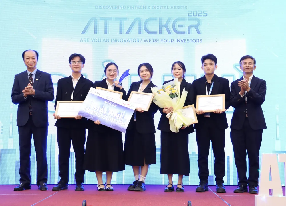 cuoc-thi-ve-fintech-2025 (3).JPG