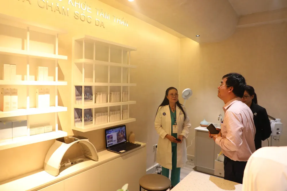 Trường ĐH Luật TP.HCM mở phòng tư vấn tâm lý và chăm sóc da