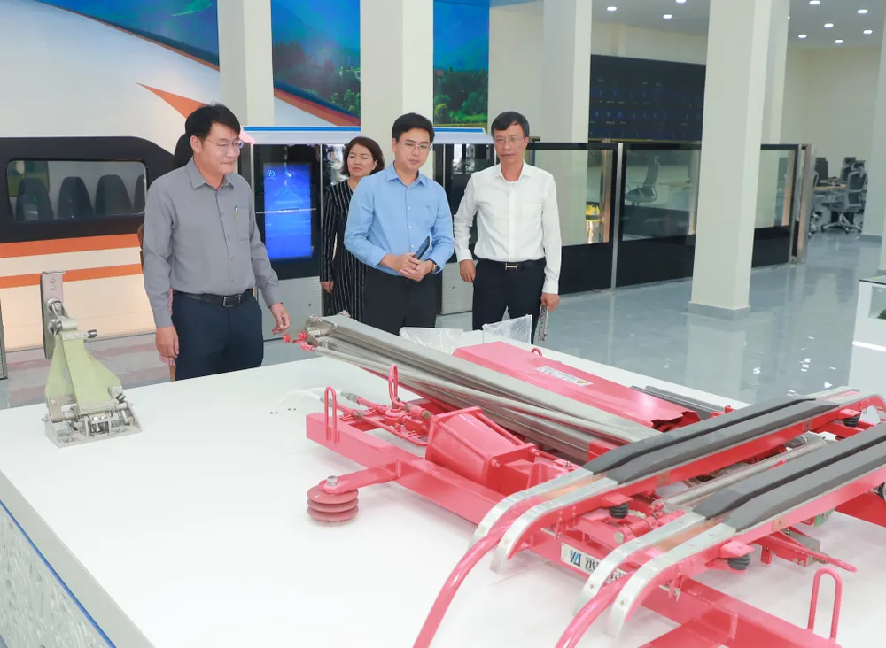 bao-phap-luat-tp-hcm-tham (9).jpg