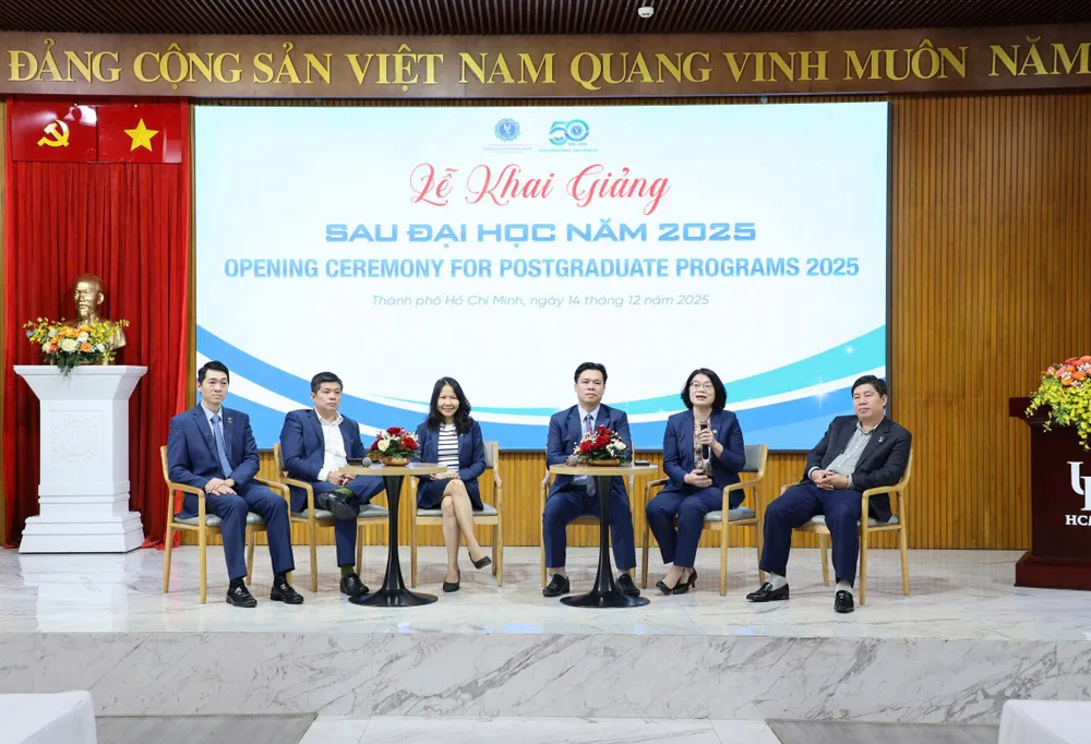 truong-dai-hoc-luat-tp-hcm (4).jpg