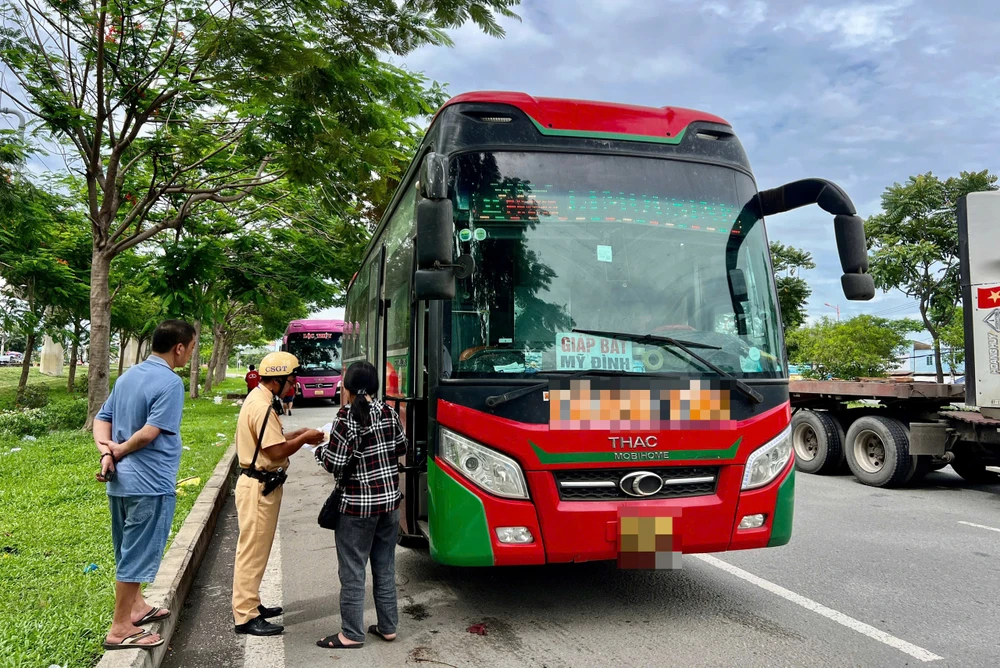 siet-chat-vi-pham-giao-thong-lien-quan-den-hoc-sinh-sinh-vien-trong-dip-he-2025 (1).jpg